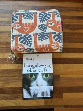 NWT Bungalow 360 Orange & Navy Sloth Zip Pouch